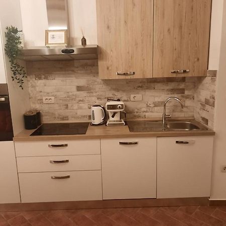 Old Town Rab Studio Apartment Раб Екстер'єр фото